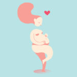 Schwangere Frau kümmert sich um ihren Beckenboden